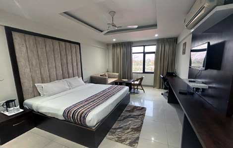 Hotel near Buddha Chowk Dehradun