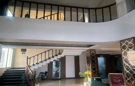 Hotel near Dehradun Zoo (Malsi Deer Park)