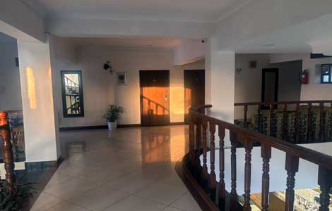 Best hotel near Ballupur Chowk Dehradun